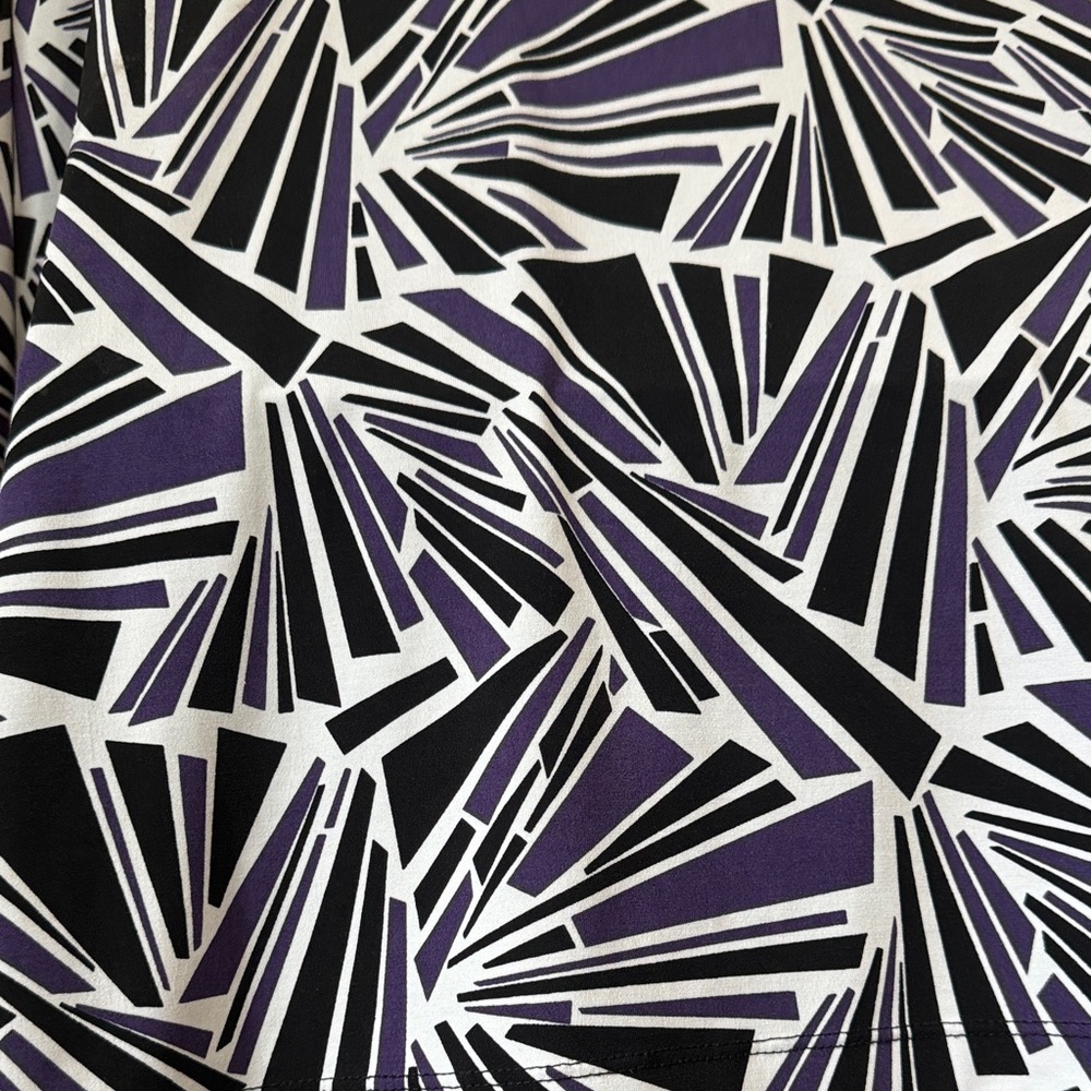JM Collection Black and Purple Geometric Blouse 0098 - Picture 7 of 8